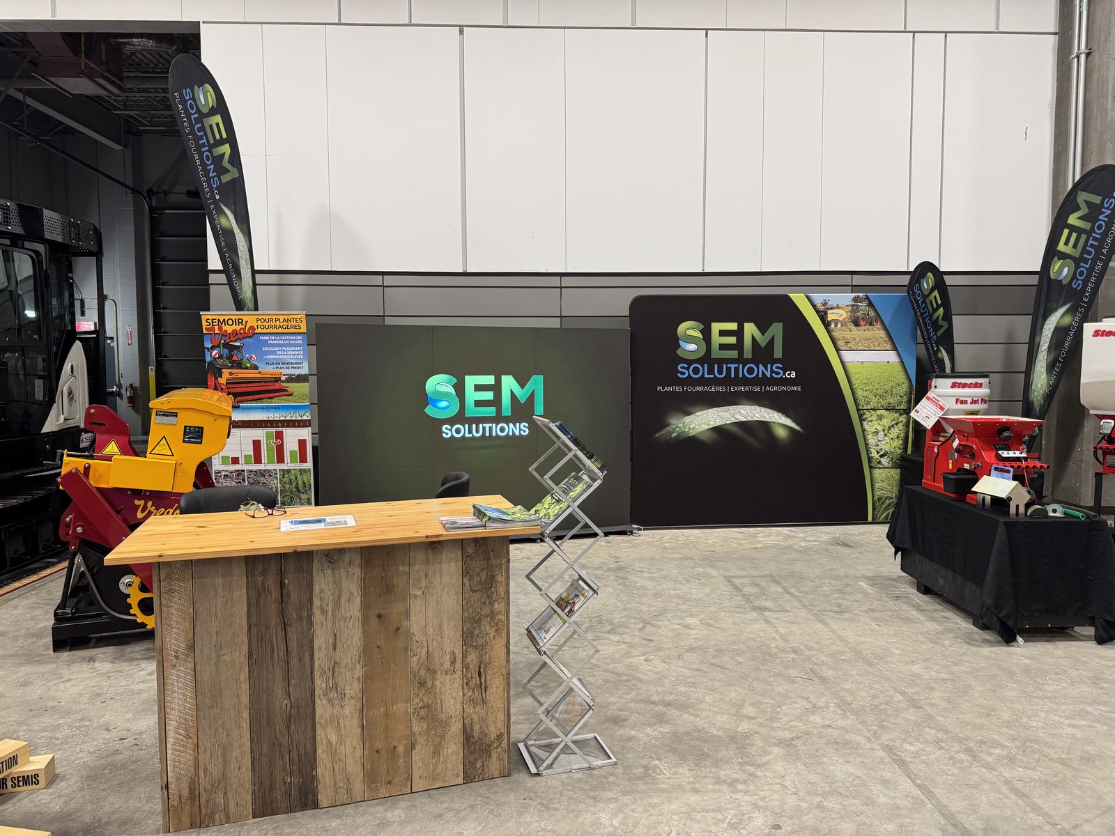 SEM Solutions – Kiosque d'exposition